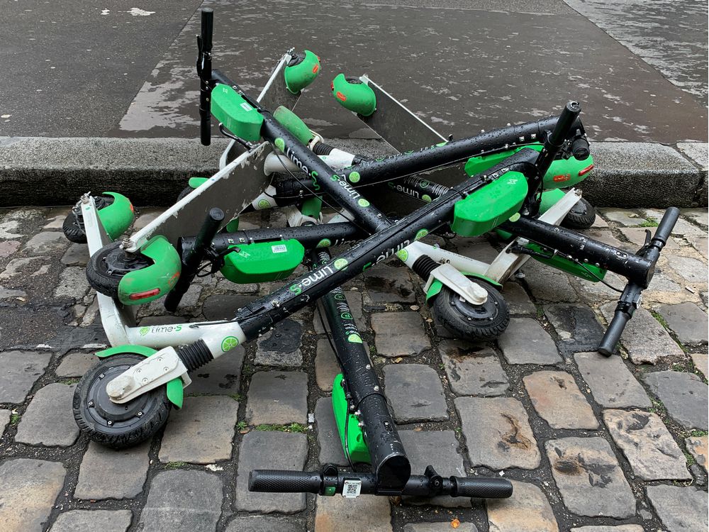 THE FAILURE OF THE ELECTRIC SCOOTER IN MONTREAL!!